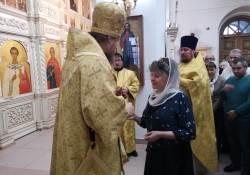 Божественная литургия в Петропавловском храме