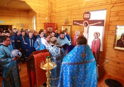 Освящение храма в честь &quot;Казанской&quot; иконы Божией Матери в Новом Порту. Первая Божественная литургия