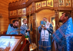 Освящение храма в честь &quot;Казанской&quot; иконы Божией Матери в Новом Порту. Первая Божественная литургия