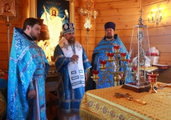 Освящение храма в честь &quot;Казанской&quot; иконы Божией Матери в Новом Порту. Первая Божественная литургия