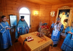 Освящение храма в честь &quot;Казанской&quot; иконы Божией Матери в Новом Порту. Первая Божественная литургия