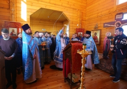Освящение храма в честь &quot;Казанской&quot; иконы Божией Матери в Новом Порту. Первая Божественная литургия
