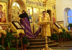 Божественная литургия, иерейская хиротония в Новом Уренгое