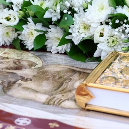Архиерейское служение в Преображенском соборе. Чин погребения плащаницы Христа