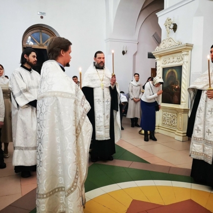 Навечерие Богоявления в Петропавловском храме Салехарда