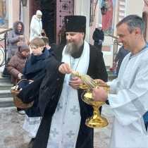 Архиерейское служение в Великую субботу в Петропавловском храме