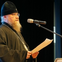 Архиепископ Николай выступил на сессии "Навигаторы детства"