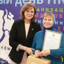 Награждение надымских прихожан