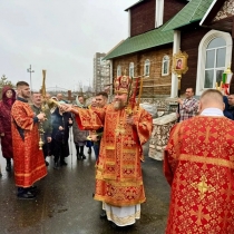 Архиерейское служение в день отдания Пасхи