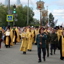 Традиционный крестный ход в Салехарде