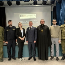 Секретарь епархии встретился с Уполномоченным по правам ребёнка в ЯНАО