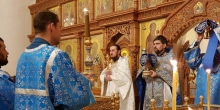 Ранняя литургия в храме прп. Серафима Саровского.
