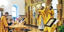 В Богоявленском храме Нового Уренгоя состоялась Божественная литургия для юных гимназистов