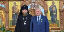 Глава города Новый Уренгой Иван Костогриз удостоен Патриаршей награды