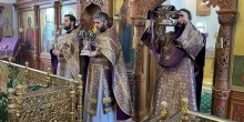 Крестопоклонная в храме Серафима Саровского