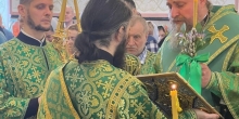 Архиепископ Николай возглавил Всенощное бдение в Богоявленском соборе