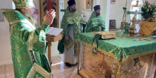 Архиерейское служение на Серафимовском подворье в престольный праздник
