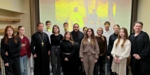 Встреча с молодёжью в соборном киноклубе