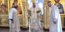 Архиерейское служение Вселенской родительской субботы в храме Богоявления Нового Уренгоя