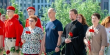 Перенос Вечного огня в Парк Победы