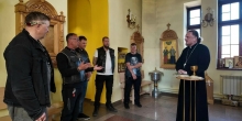 Гости в храме Александра Невского